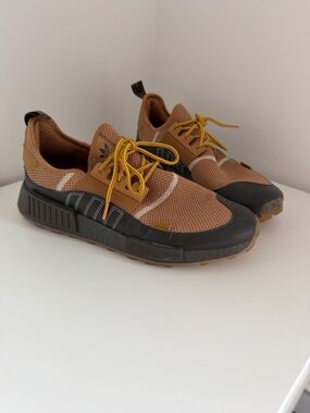 Adidas NMD R1 Men’s trail shoes, mesa gum - 11